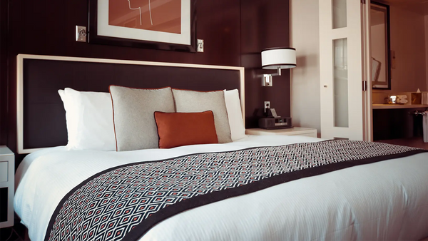 How To Make Your Bed Like a Hotel Bed